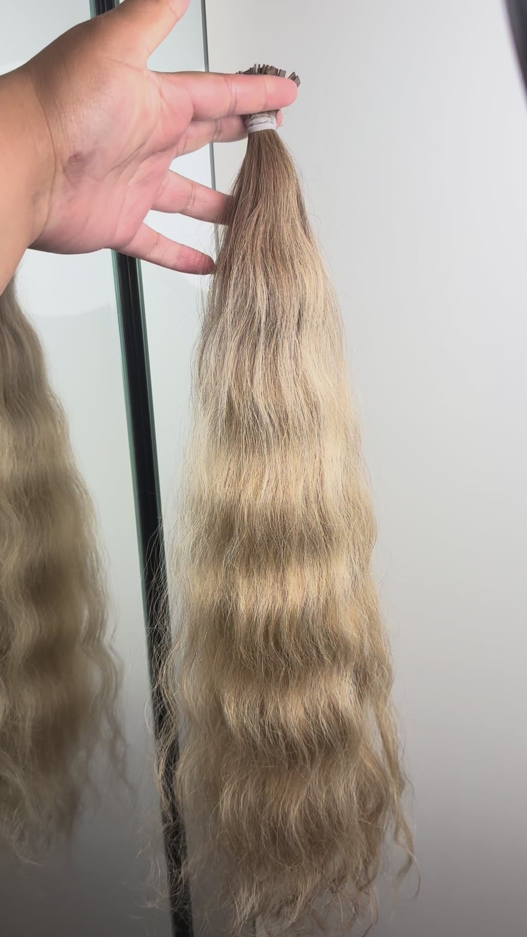 20" Slavic Wavy Hair